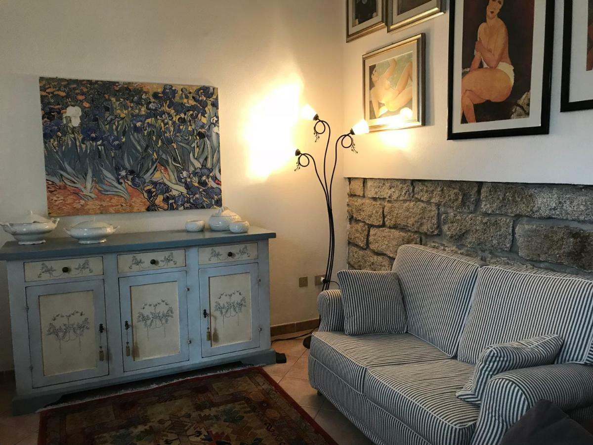 Willa Sardegna Vicino Ad Olbia "La Casa Nel Vicolo" Berchidda Zewnętrze zdjęcie